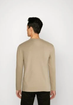 Pier One5 PACK - Långärmad Tröja - Tan/light Blue/white 14 Pier One5 PACK - Långärmad Tröja - Tan/light Blue/white -Macys Butik 008645d5688d422a8f4d63dd27c62de9