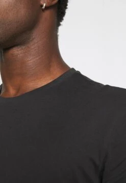 Pier One3 PACK - T-shirt - Bas - Black/mottled Dark Grey/bordeaux -Macys Butik 04cd6e61680f434c97b57d78f55241fd