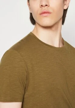 Pier OneT-shirt - Bas - Black/light Blue/khaki/mint/beige -Macys Butik 1315f4c5b0a249f28b5e2194be681f86