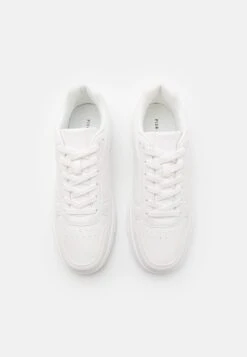 Pier OneUNISEX - Sneakers - White 11 Pier OneUNISEX - Sneakers - White -Macys Butik 18c3053c4ab3436b8143dc292329ec48