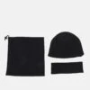 Pier OneFLEECE UNISEX SET - Mössa - Black 2 Pier OneFLEECE UNISEX SET - Mössa - Black -Macys Butik 2d2217826bb64e768a7e39ae427c56f1