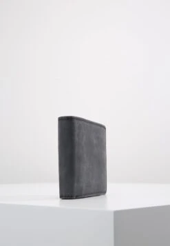 Pier OneLEATHER - Plånbok - Black -Macys Butik 40b39582b9b84c498afeb1dc292ebce5