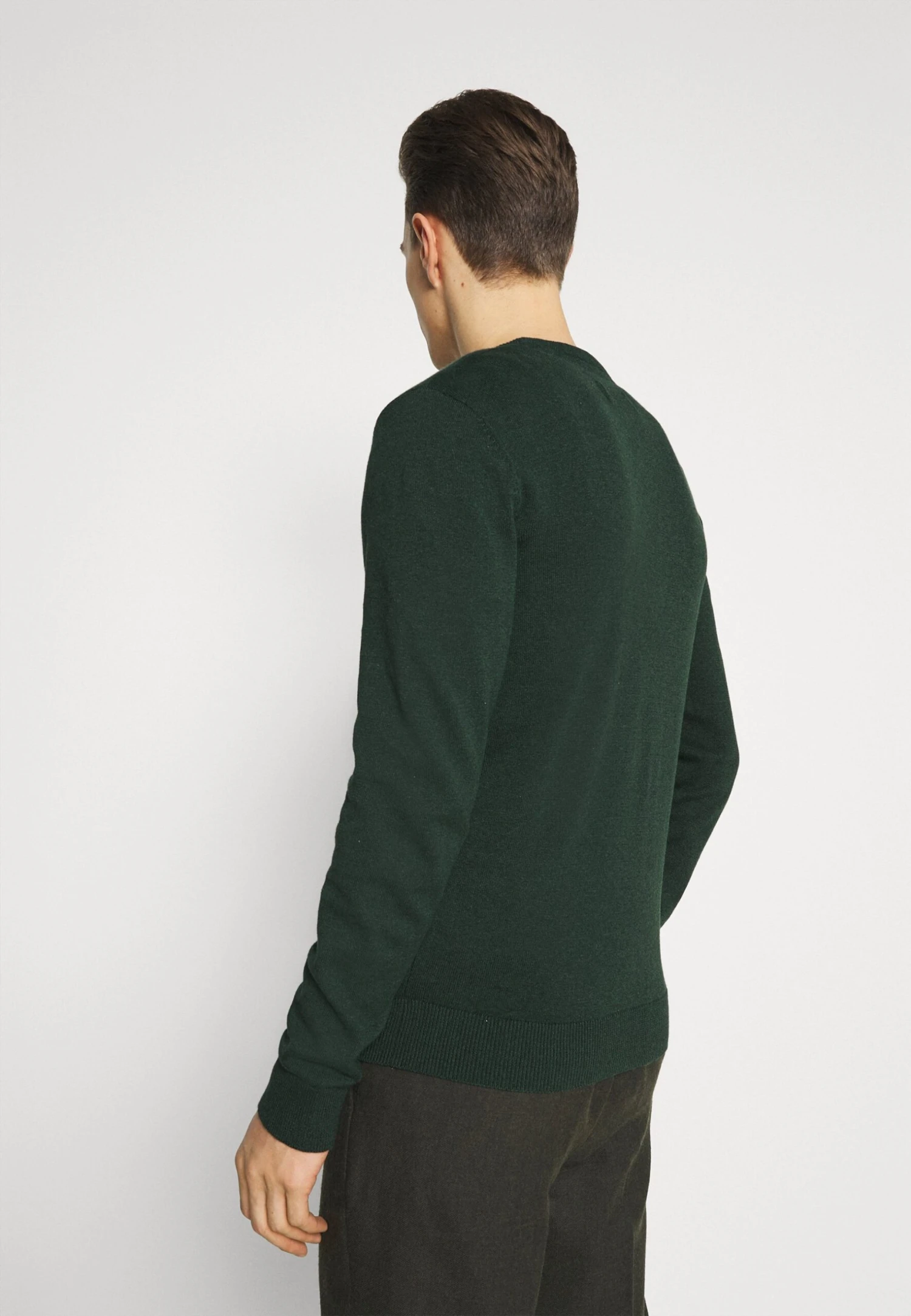 Pier OneBASIC CREWNECK - Stickad Tröja - Mottled Dark Green 5 Pier OneBASIC CREWNECK - Stickad Tröja - Mottled Dark Green - Bild 3