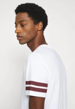 Pier OneT-shirt Med Print - White -Macys Butik 4ba1b82d8bf947e4a41019ee9f083145