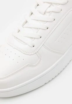 Pier OneUNISEX - Sneakers - White 13 Pier OneUNISEX - Sneakers - White -Macys Butik 553ae4b1009546709410b36d948cde12