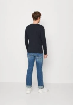 Pier One3 PACK - Långärmad Tröja - Red/dark Blue/mottled Light Grey -Macys Butik 7ad68d8285f54f8f8b74b48059c8113e