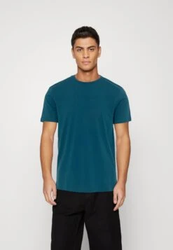 Pier One7 PACK - T-shirt - Bas - Red/silver/royal Blue 15 Pier One7 PACK - T-shirt - Bas - Red/silver/royal Blue -Macys Butik 7bce00089b6643adb1fe1daf9bcc4d4f