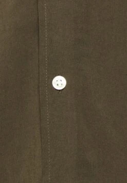 Pier One2 PACK - Skjorta - Olive/black -Macys Butik 7ff4c91cb9994f77800e2d277aea3109