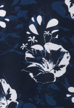 Pier OnePiké - Blue/black 12 Pier OnePiké - Blue/black -Macys Butik 9b8c9615cbf0492ca193f36fa5c8ff24