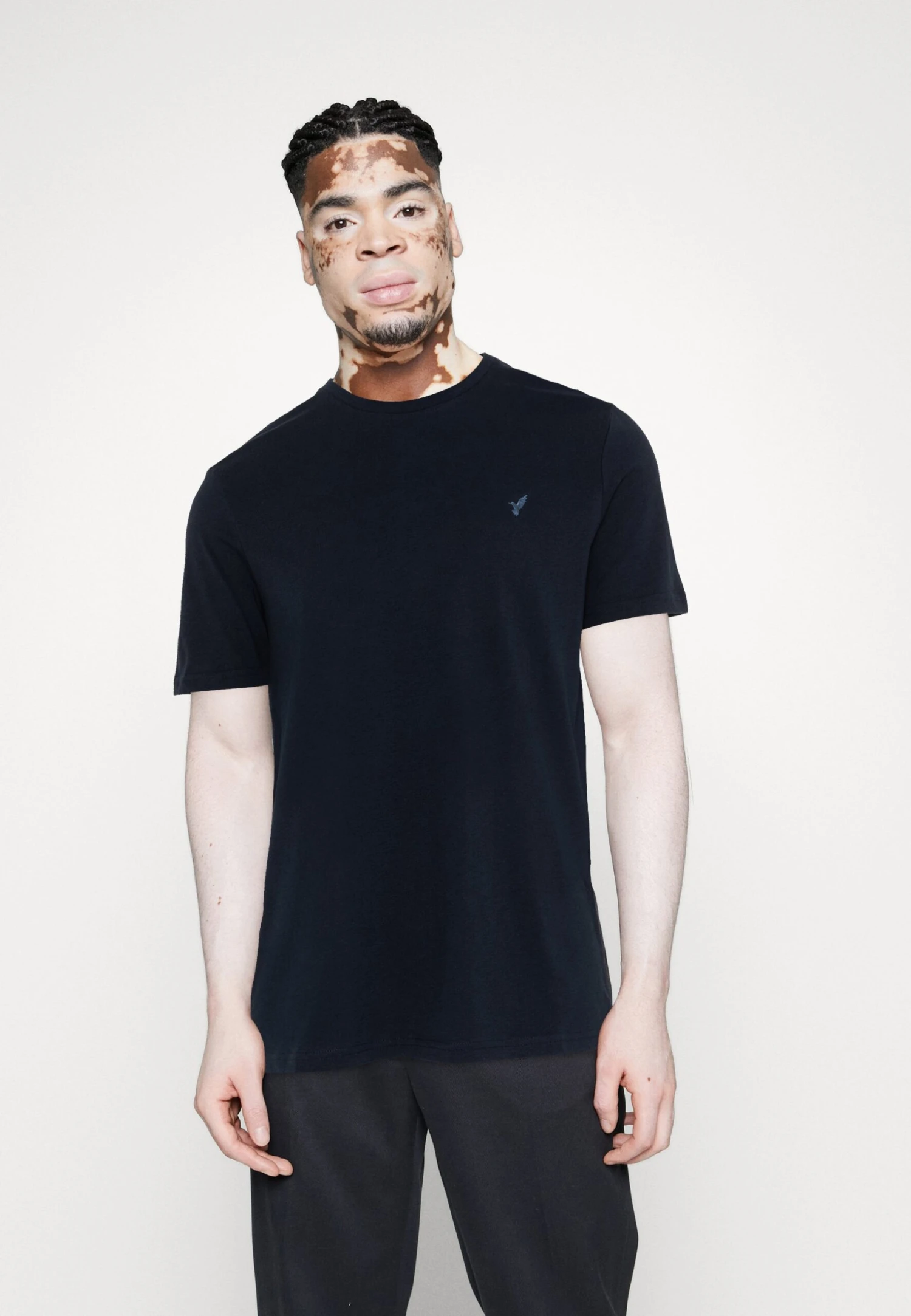 Pier One5 PACK - T-shirt - Bas - Dark Blue/white/red 6 Pier One5 PACK - T-shirt - Bas - Dark Blue/white/red - Bild 4