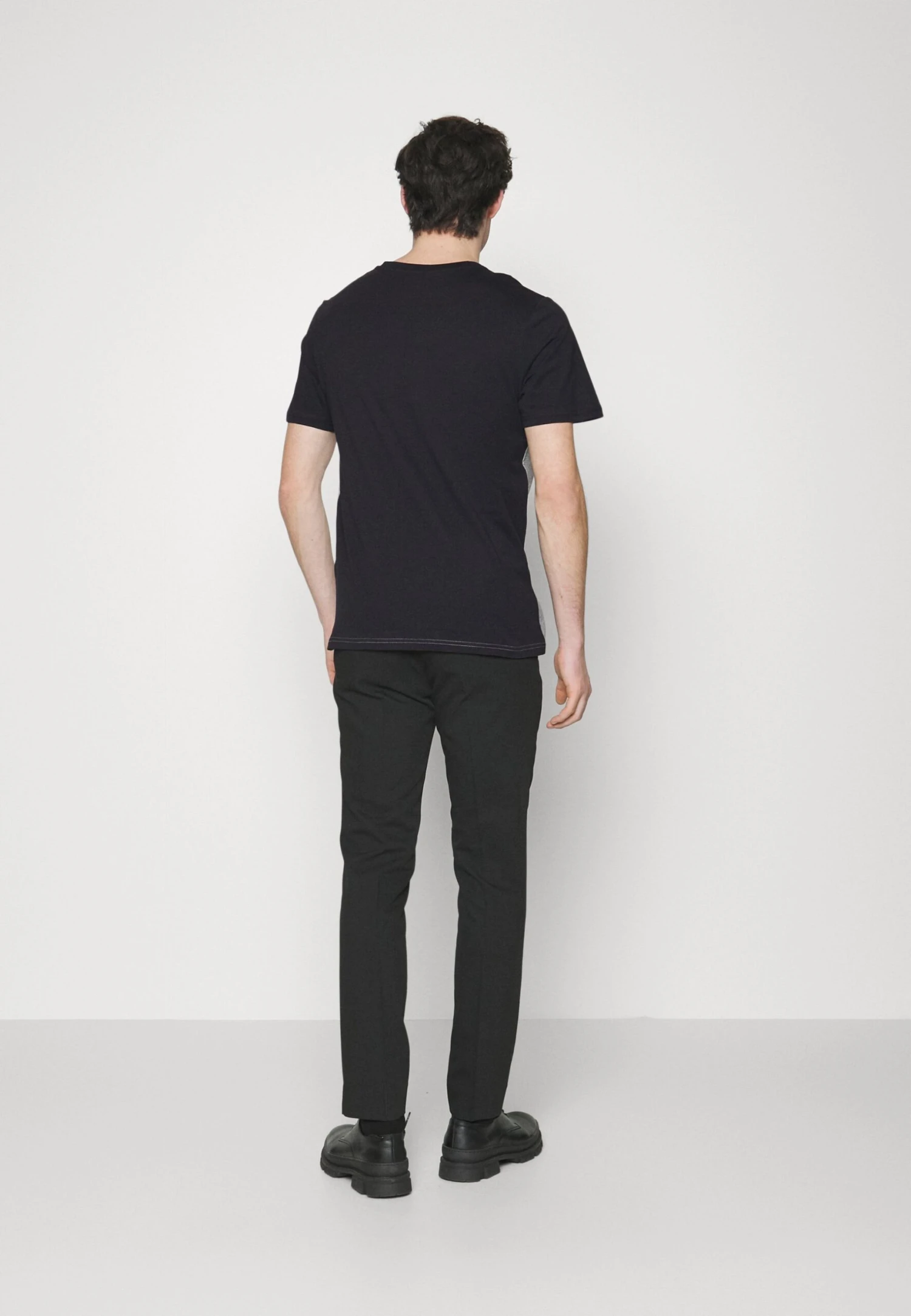 Pier OneT-shirt Med Print - Black 5 Pier OneT-shirt Med Print - Black - Bild 3