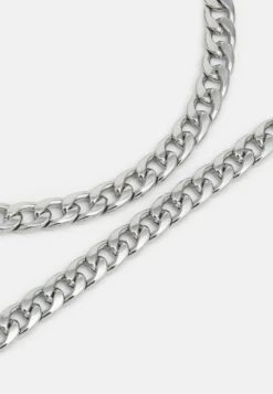 Pier OneSET - Halsband - Silver-coloured 7 Pier OneSET - Halsband - Silver-coloured -Macys Butik a486b5615cc14e0c8e89b68bd541bea8