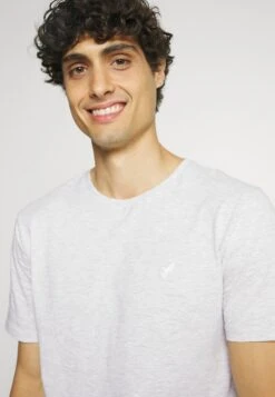 Pier One5 PACK - T-shirt - Bas - Light Grey - 101_white - 001_green - 602 -Macys Butik bfc88b4fb0af436ea6df397e7b3e9a49