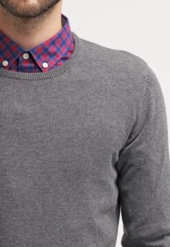 Pier OneBASIC CREWNECK - Stickad Tröja - Dark Grey Melange 10 Pier OneBASIC CREWNECK - Stickad Tröja - Dark Grey Melange -Macys Butik c1b29baf2944429ea88183988b30aa5a