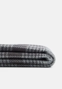 Pier OneHalsduk - 102 - Grey_001 - White -Macys Butik cf278b74e9f044c0843555c2efe5fa11