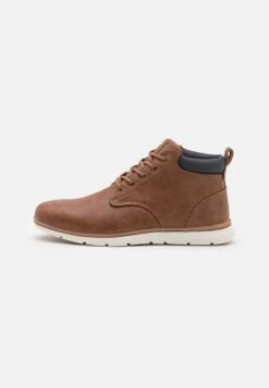 Pier OneHöga Sneakers - Brown