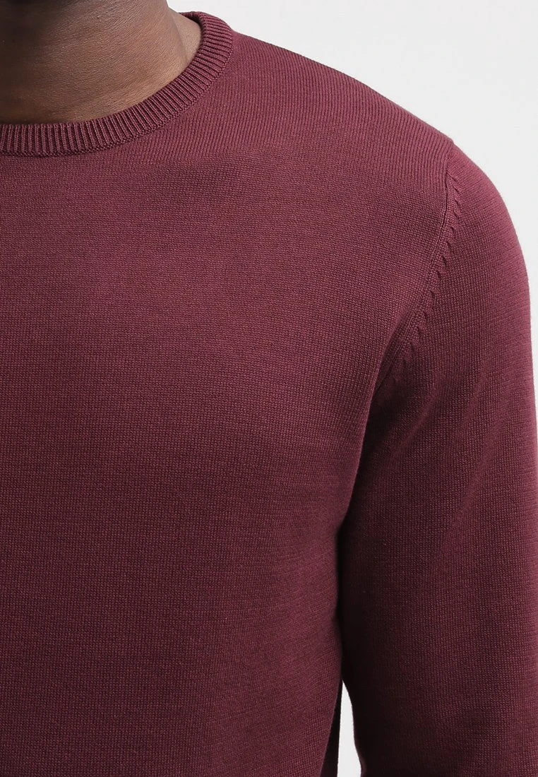 Pier OneBASIC CREWNECK - Stickad Tröja - Bordeaux 6 Pier OneBASIC CREWNECK - Stickad Tröja - Bordeaux - Bild 4