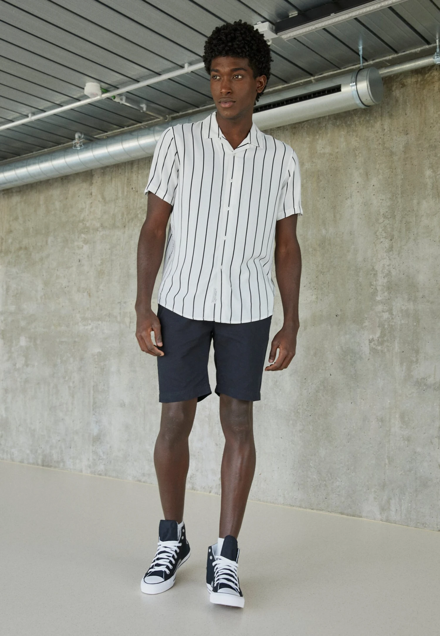 Pier One2 PACK - Skjorta - Black/white 3 Pier One2 PACK - Skjorta - Black/white