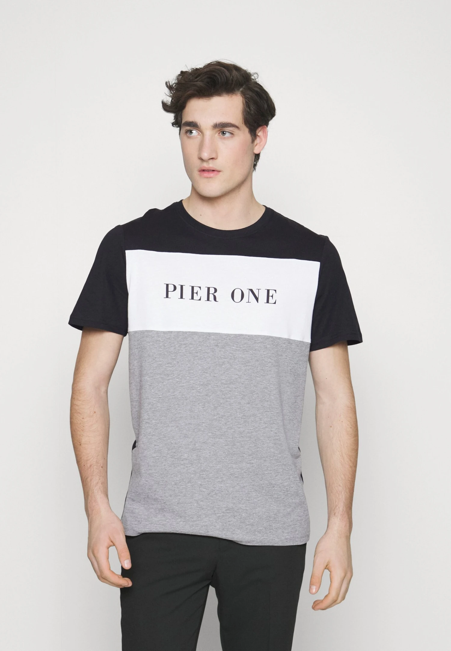 Pier OneT-shirt Med Print - Black 3 Pier OneT-shirt Med Print - Black