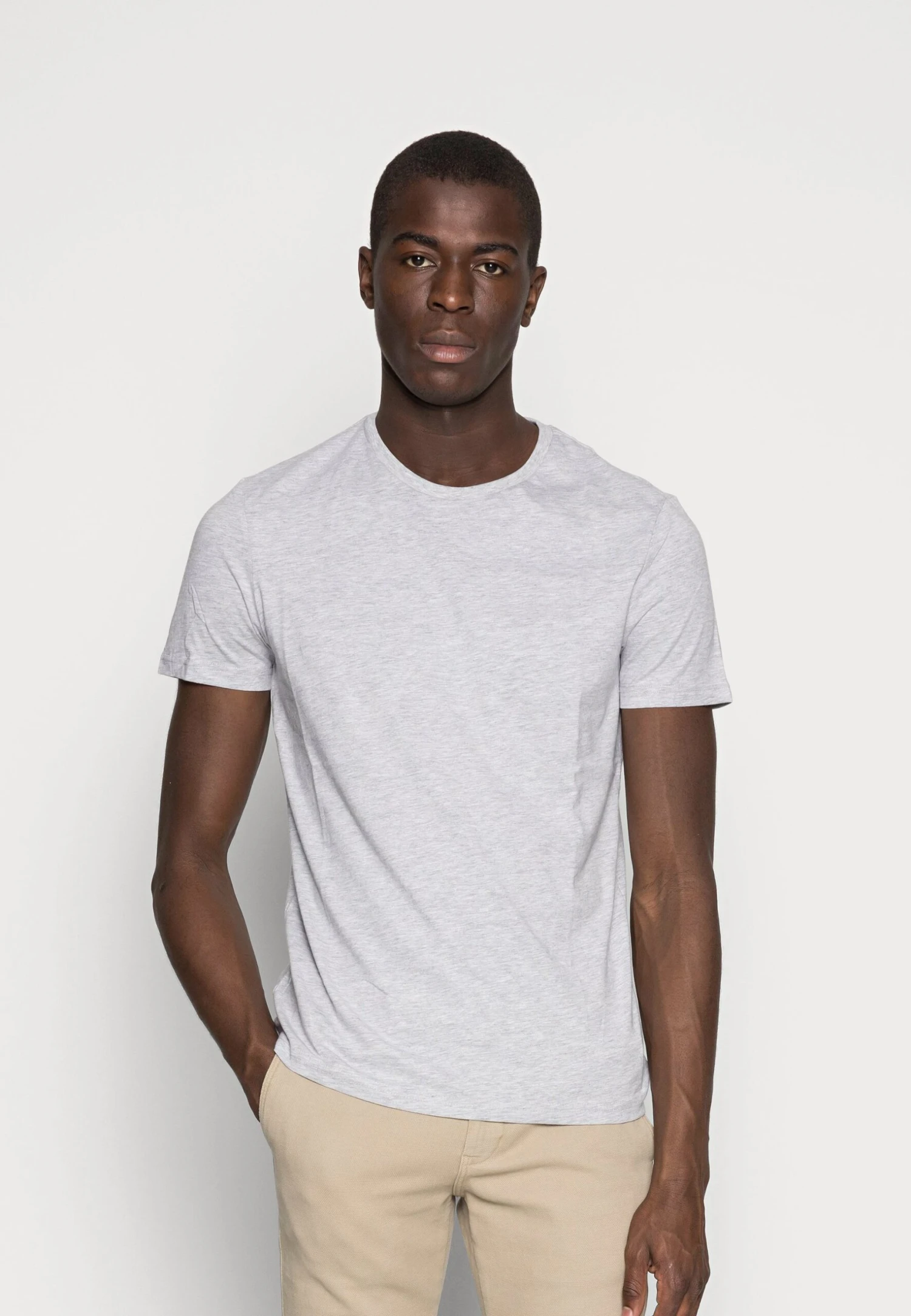 Pier One5 PACK - T-shirt - Bas - Dark Blue/grey/khaki 6 Pier One5 PACK - T-shirt - Bas - Dark Blue/grey/khaki - Bild 4